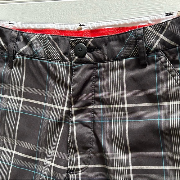 PUMA boys XL golf / casual plaid shorts - Picture 4 of 7
